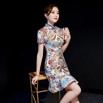 Sheng Kokosų Lady Elegantiškas Slidinėti Trumpas Qipao Kinijos Suknelės Vakare Cheongsam Kinijos Siuvinėjimo Pokylių Vakarinę Suknelę Vasarą